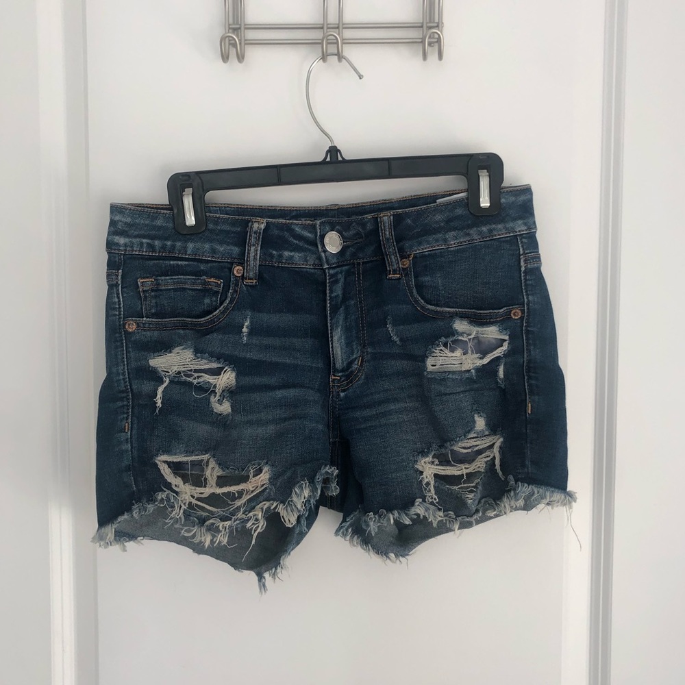 High waisted American Eagle distressed shorts